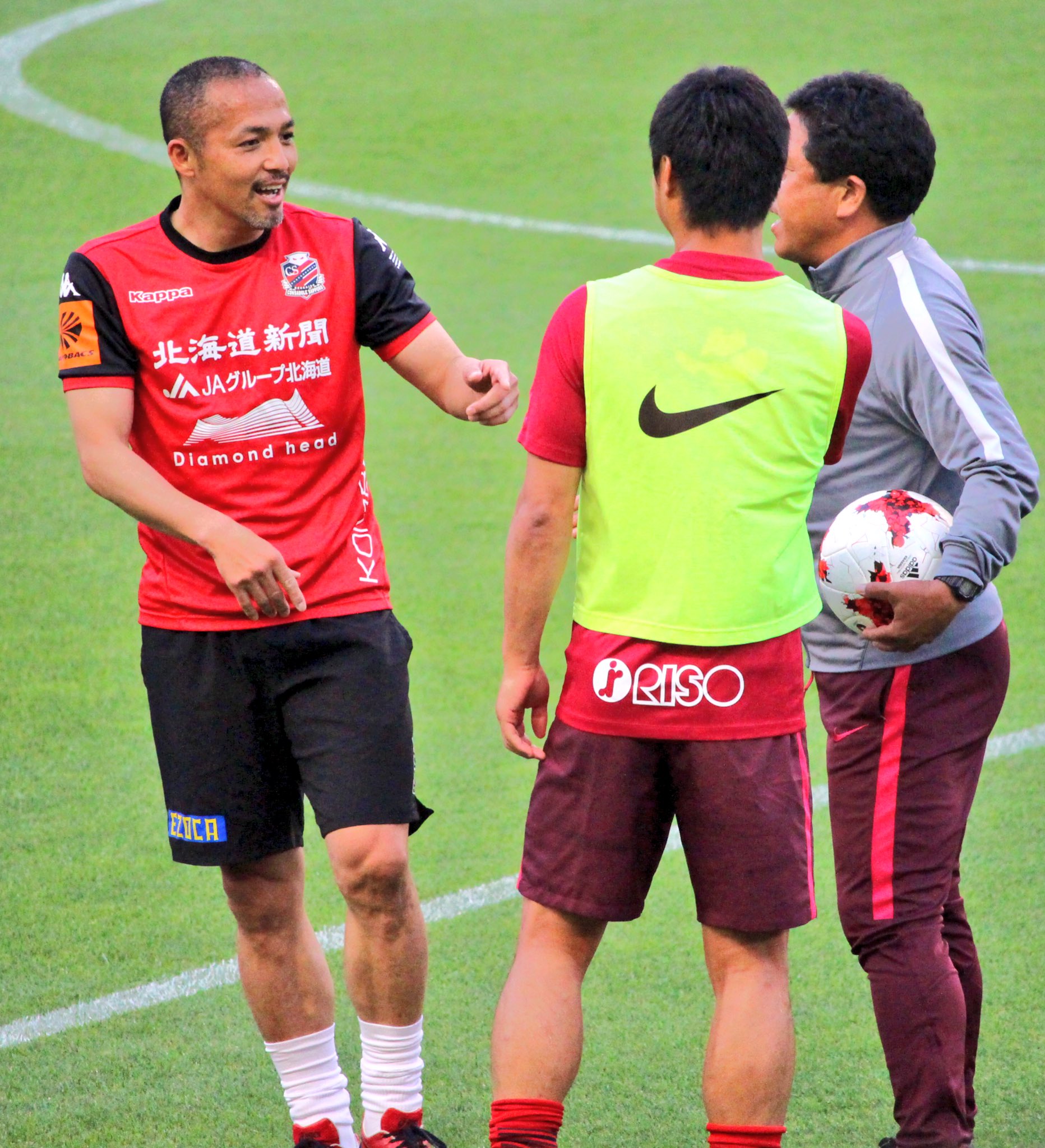 【希少】小笠原満男元選手直筆サイン入りピステ上下 2025年最新】小笠原満男 サインの人気アイテム - メルカリ