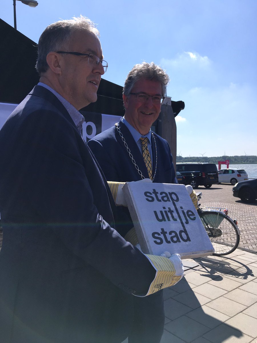 Ahmed Aboutaleb beschrijft hoeveel prachtig groen en recreatie <a href="/Metropoolregio/">Metropoolregio Rotterdam Den Haag</a> heeft en pleit voor meer horeca in het gebied #stapuitjestad