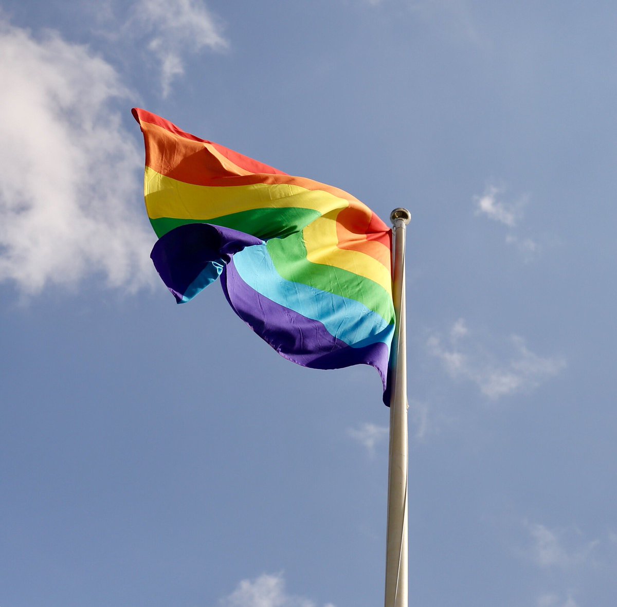 MaxSadlowski's tweet photo. Wishing everyone in #YGK a happy #pride! Sad to be missing the festivities. #PrideMonth #KingstonPride #LoveIsLove @KingstonPride #teamygk https://t.co/DKPEcQCGnk