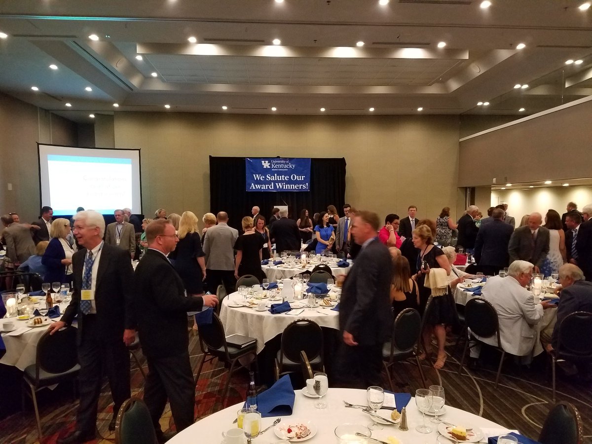 NYCUKAlumni's tweet photo. The @kentuckyalumni weekend is coming to a close. Loved every minute! #BBN https://t.co/a5gZFmoSld
