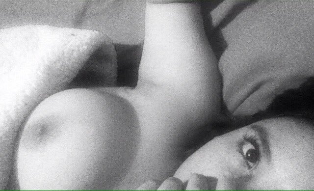 quemoneschicas's tweet photo. Y llegan mas pack de la #tetona de #toluca 😈
RT🔁 sigan mandando sus aportes al DM📩
@Frida_Bonitax  @tetonatrevida  @SomosHorny2  @CecyChicas https://t.co/byFVcMpVyV