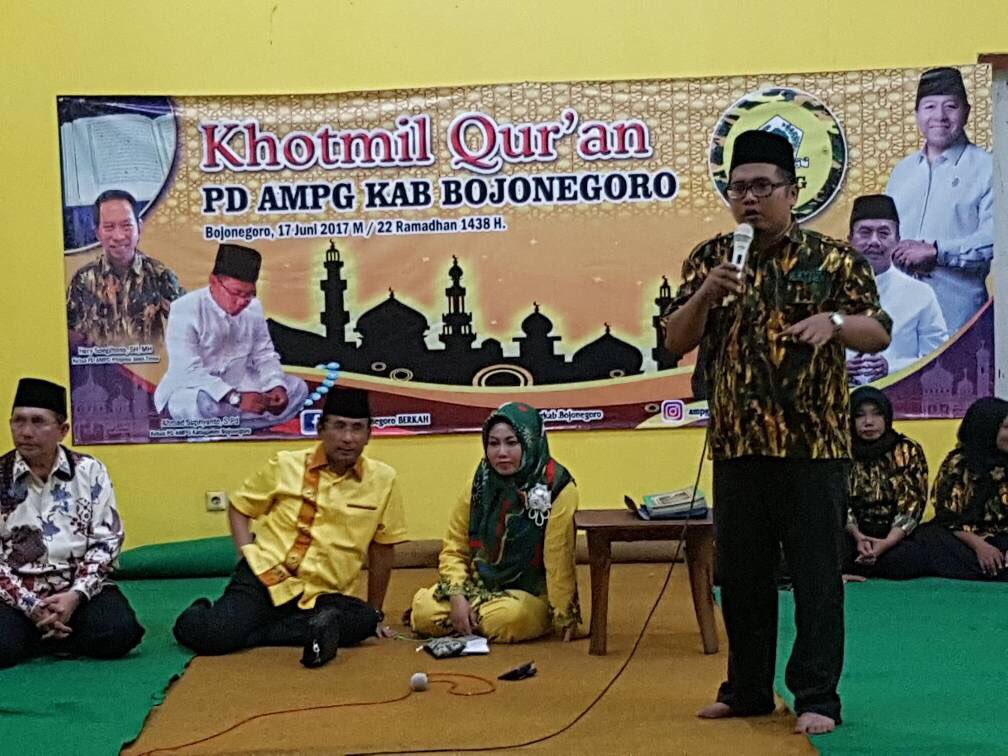 AtinBojonegoro's tweet photo. Khotmil Quran dan doa bersama oleh AMPG BOJONEGORO https://t.co/3iIsRSOkJE