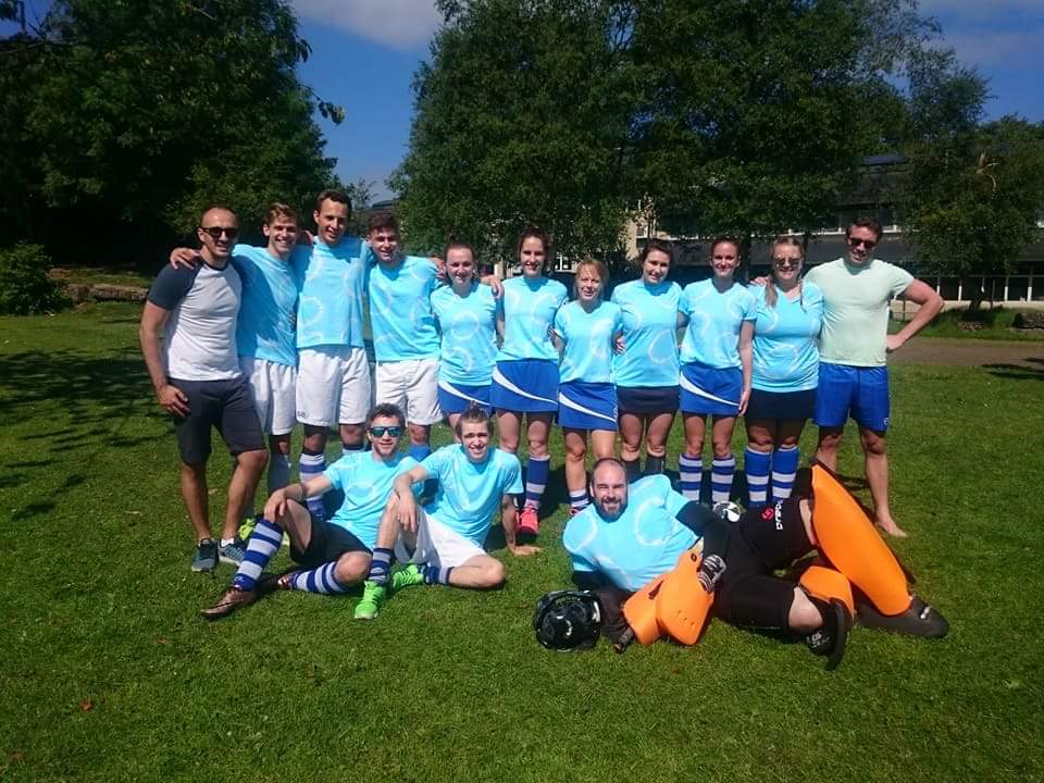DerbyHC's tweet photo. Looks like our team are ready! @Buxton_Hockey #DHCONTOUR #Derby https://t.co/lhXX7gClge