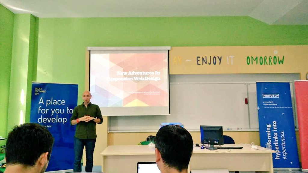 Today #Osijek and <a href="/OsijekSoftwareC/">Osijek Software City</a> are hosts to Vitaly Friedman of <a href="/smashingmag/">Smashing Magazine 🇺🇦 🏳️‍🌈</a> and our team is enjoying the workshop :)