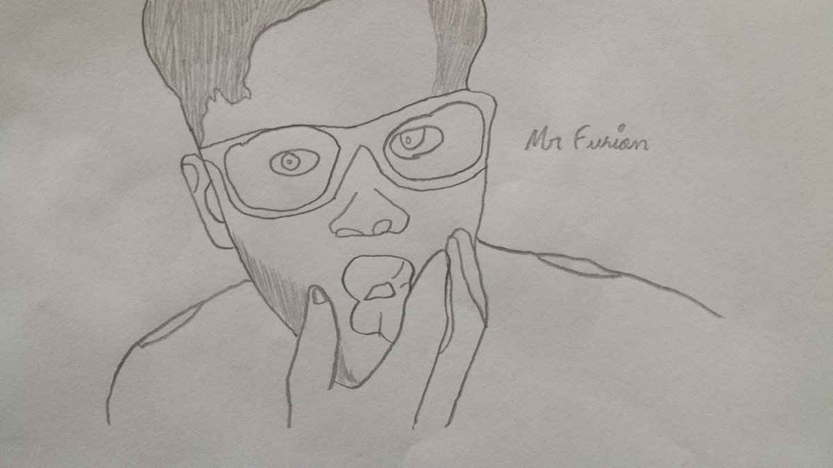 DjasonFusion's tweet image. @LeBouseuh En dessin ça donne ça 😊
Ps: pas cap de mettre Mr-Fusion sur ton tableau pour une vidéo 😇