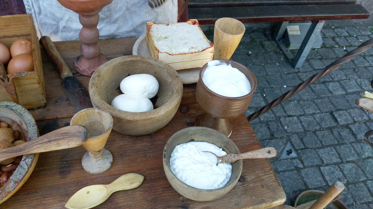 Dubliniaviking's tweet photo. No cheddar in medieval times! https://t.co/UfSMnxzbrP