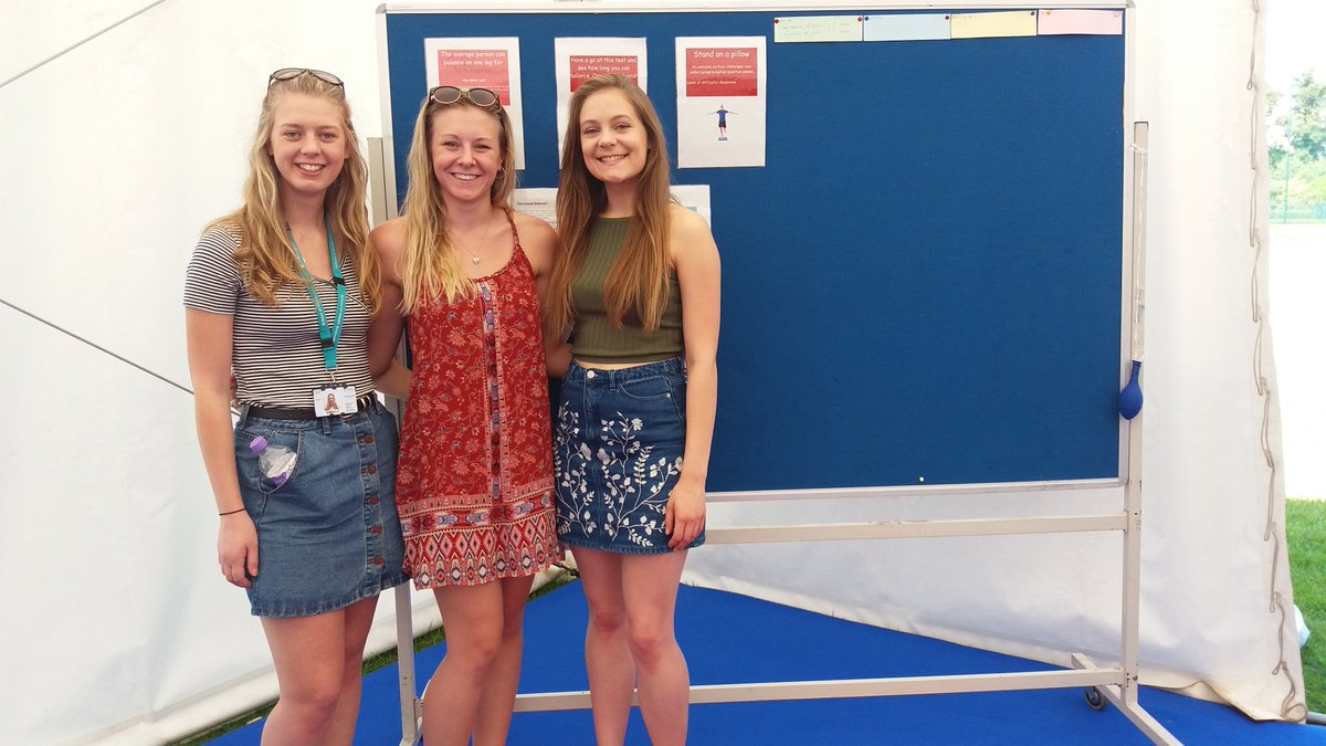 kirstyhyndes's tweet photo. Physio students manning the stand at Wonder @UniofNottingham @UoN_SHS Come &amp; see us &amp; take the balance challenge! #physicalactivity https://t.co/if0XzllFn7