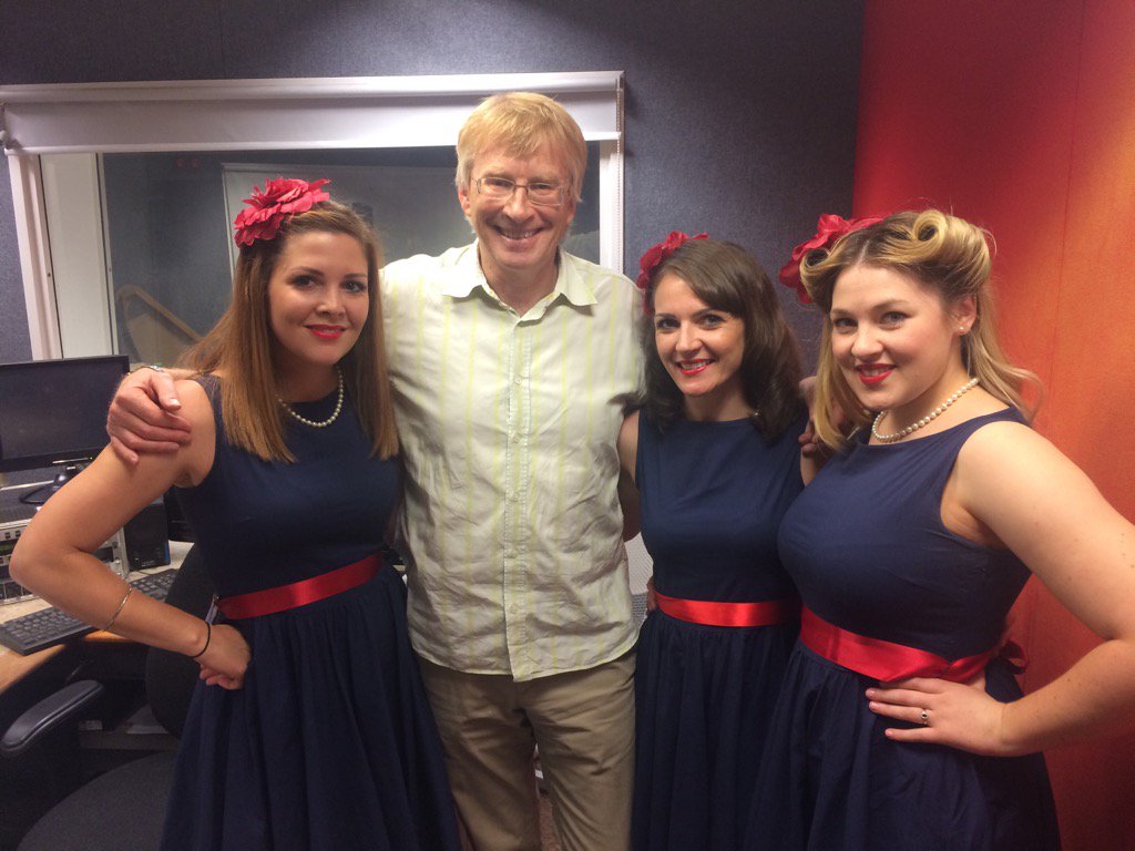 Live music now with <a href="/TheDixieBelles/">The Dixie Belles</a> on the <a href="/drphilhammond/">Dr Phil Hammond 💙</a> show.