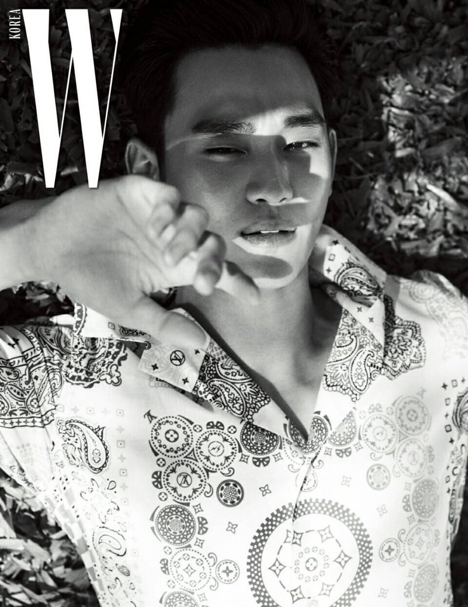Magazine #WKorea 2017 July #KimSooHyun #김수현