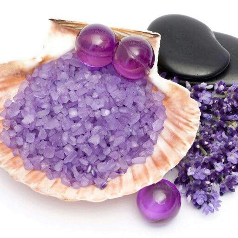 KinnarrieSpa's tweet photo. Lavender Sea Salt Body Scrub DIY --> https://t.co/bktyWl3hul #lavenderseasaltscrub #kinnarriespatip #diybodyscrub https://t.co/0o8gvU0Fl3