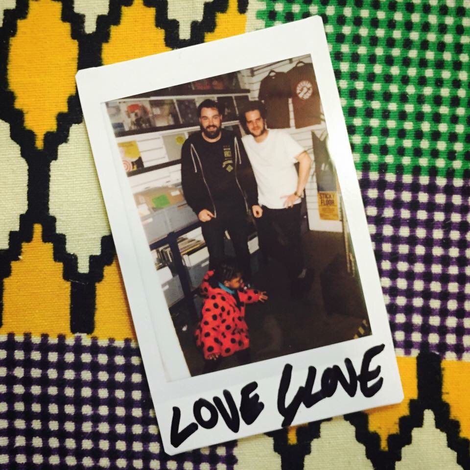 Live on <a href="/Balamii/">Balamii</a> 3 til 5 pm today. Get those BBQ wireless sets tuned! balamii.com/live.html #sunshinetunes