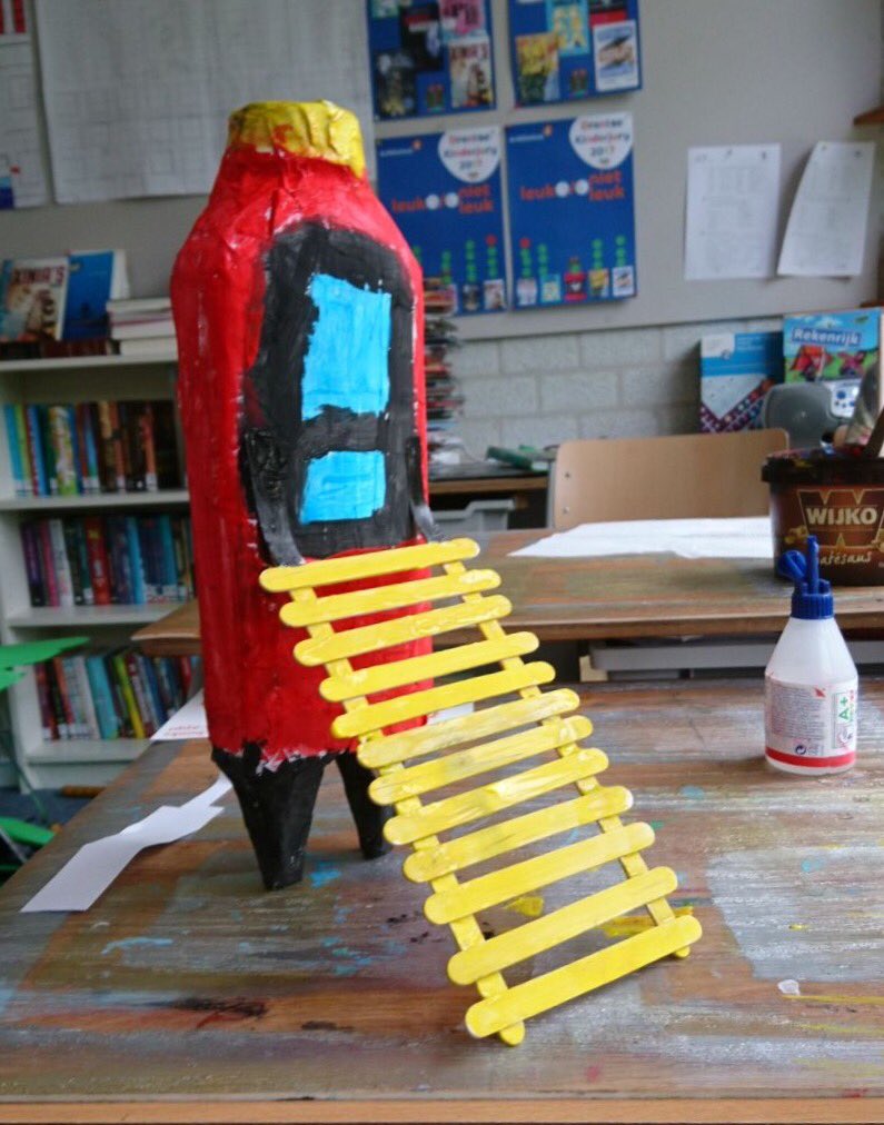 t_Koppel's tweet photo. Impressie van de ATELIERS figuurzagen en papier-maché. https://t.co/6PJUDRG8uW