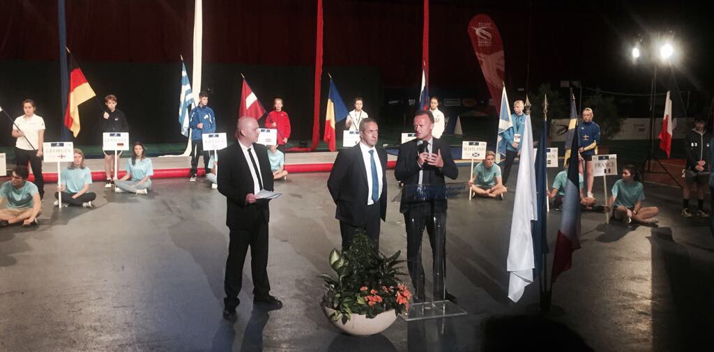 lpetrynka's tweet photo. Beaucoup de fierté d'ouvrir ce 1er #Eurobad avec @auvergnerhalpes et @ClermontFd https://t.co/Dz72Tr3o97