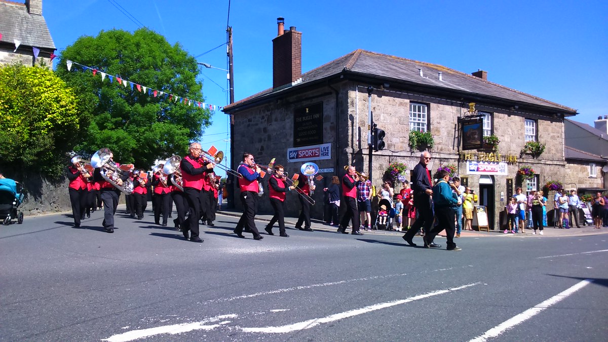 webf_bugle's tweet photo. Redruth #bugle2017 #marchdown https://t.co/Y4o8HLpfWX