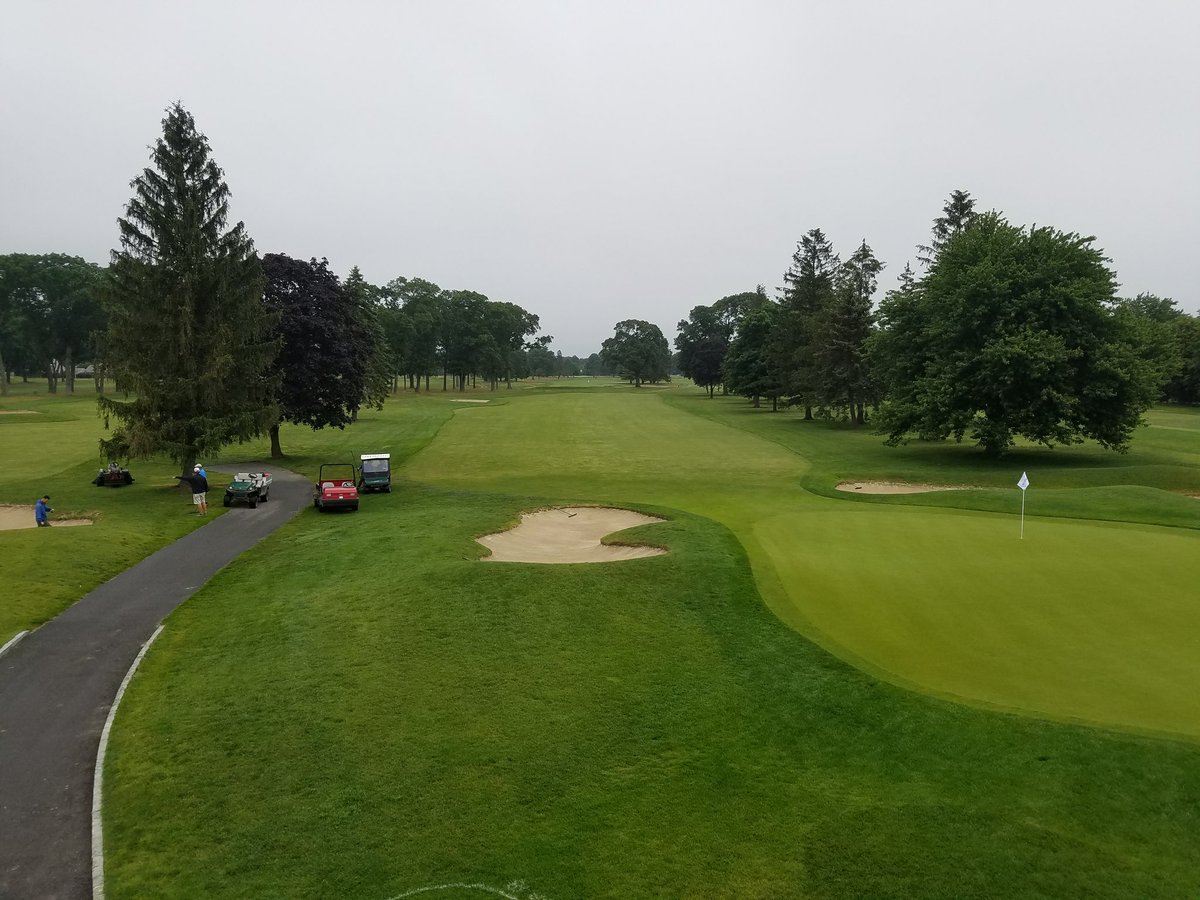 LKTurf's tweet photo. #VerandaViews @rockvillelinks #MemberGuest https://t.co/dTPriX9U0Q