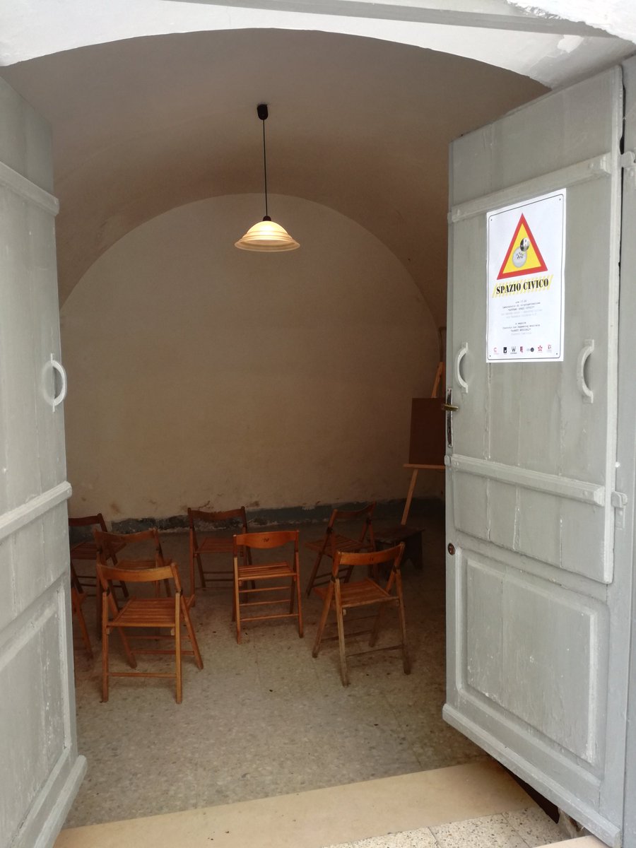 EsperimentiArch's tweet photo. #sottanispazicivici il cantiere prende forma. Nel pomeriggio si parte! #esparch #festivaldeiclaustri #altamura @CivicWise_IT https://t.co/djCVIvrHoj