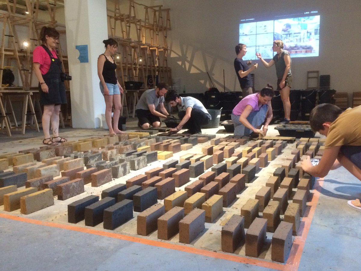 Atelier_amaco's tweet photo. 3ème atelier de production de briques de #terre crue avec des participants toujours motivés et appliqués ! @Biennalearchi @terreal_com https://t.co/p98PVzNvKc