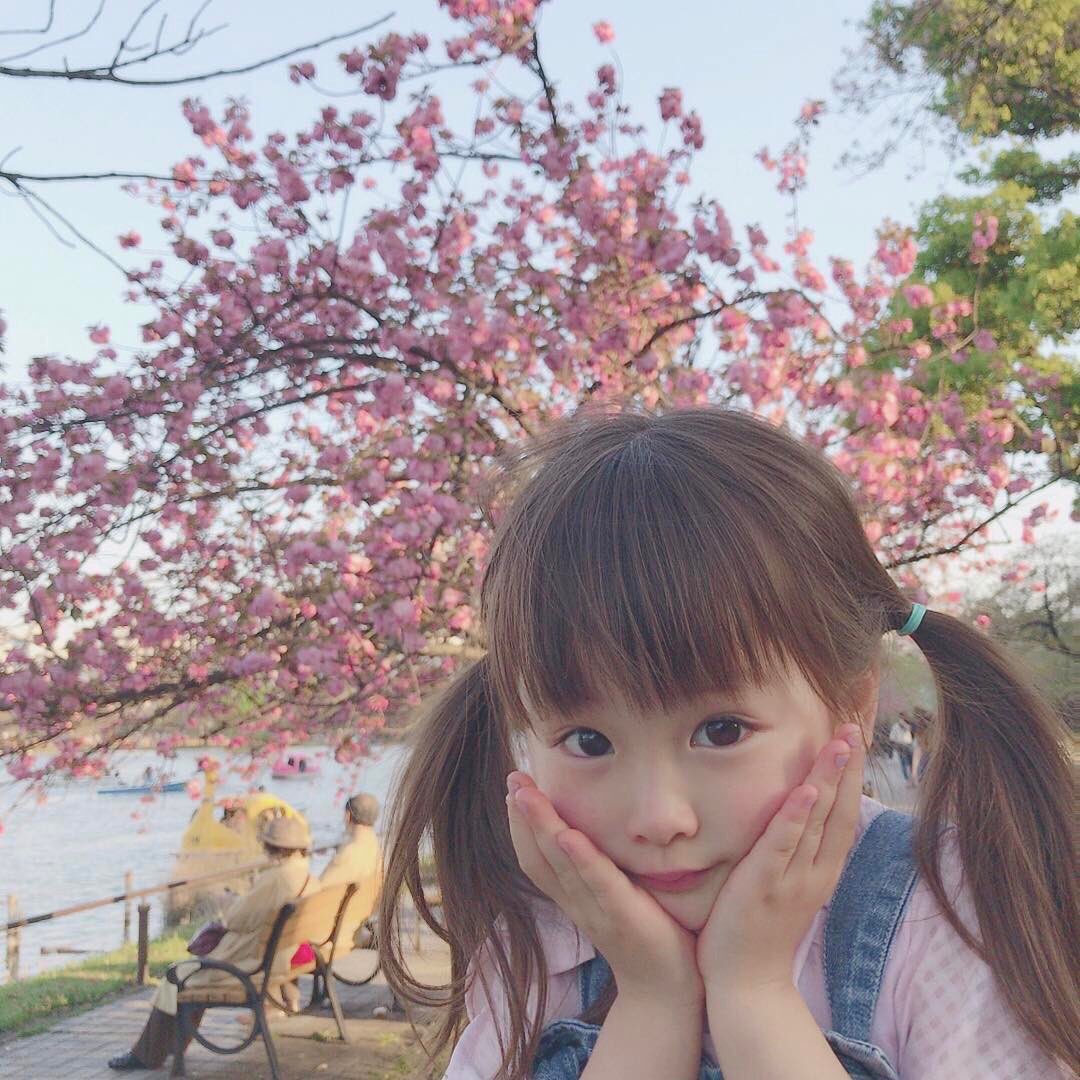 Waitnomeaning's tweet photo. อยากมีลูกแบบนี้ต้องมีผัวแบบไหน  งื้อออออออ  #ยืมเมจforsex https://t.co/tyzIU1O5vQ
