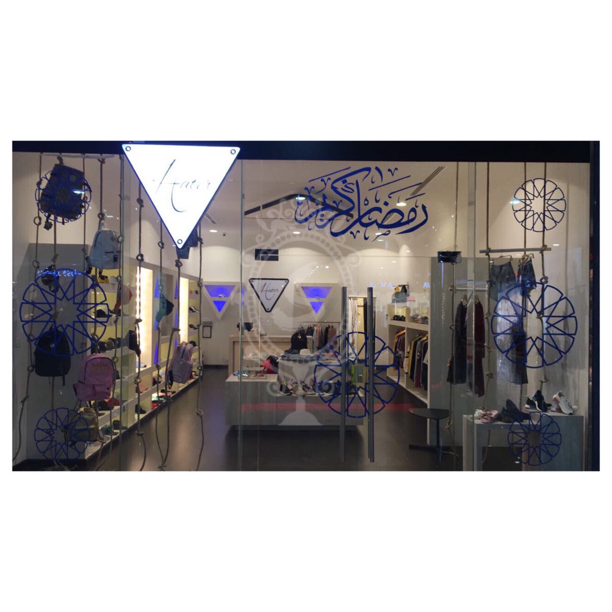 SallyAlsasi's tweet photo. من احد اعملنا تصميم محل ملابس بجده '
.
#تصميم_و_اشراف_و_تنفيذ لمحلات
#HATER #DLARS #HaterXDlars https://t.co/IShZdXYyee