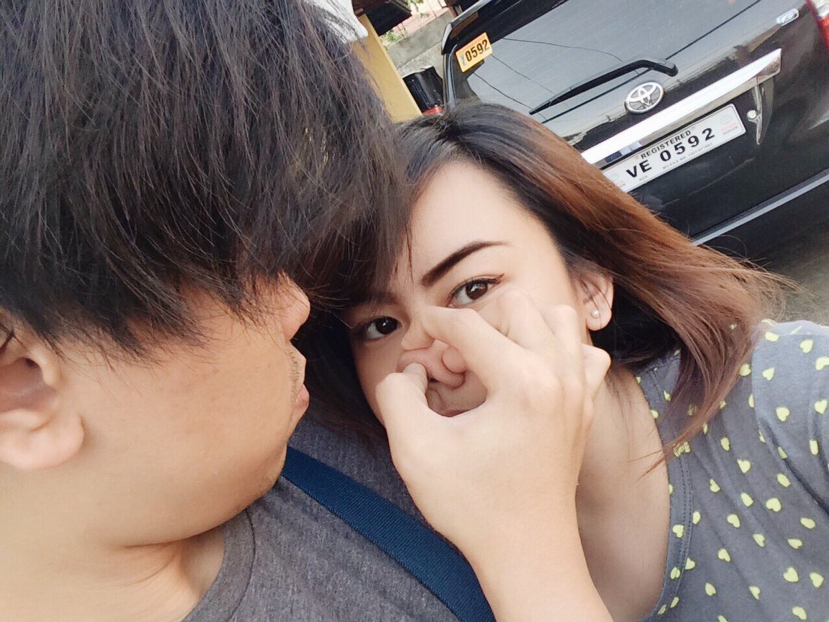 AlyssaLouiese's tweet photo. Almost One year na tayo in a few pero still my day will never be the same pag di ka nag pakita sakin πͺπ€π #clingyproblems π https://t.co/LUo5g6RSJ3