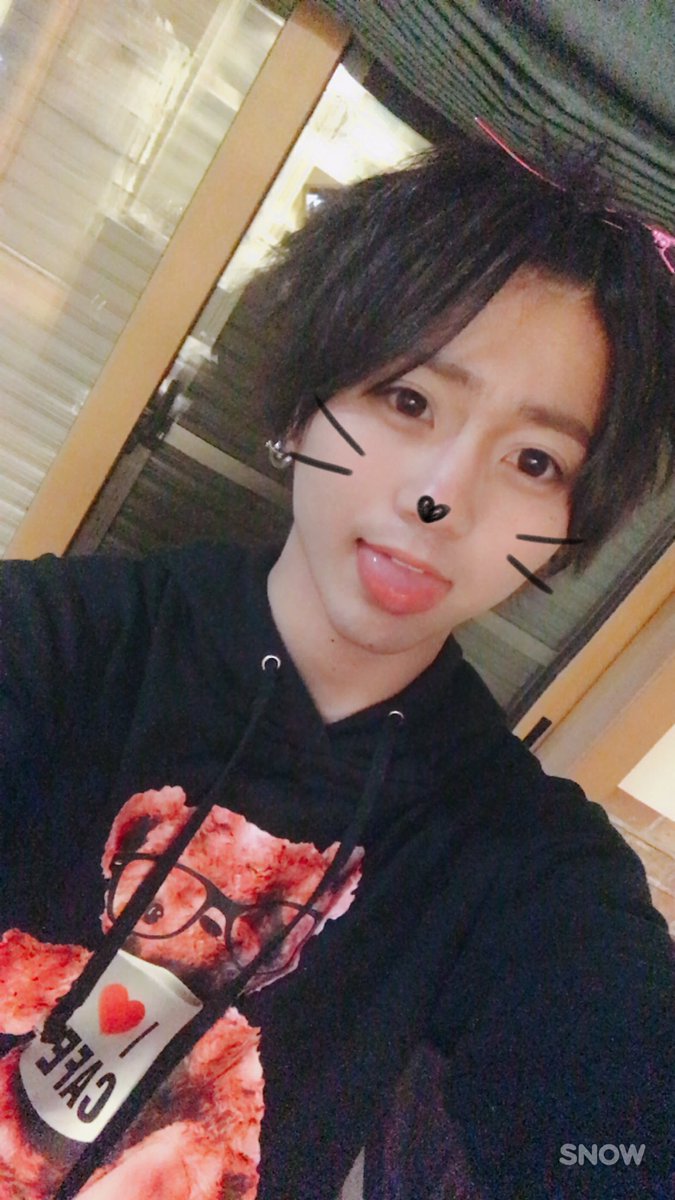 taakunniove's tweet photo. EPIC NOVAピンク 西村卓朗くんを
応援してるド新規です📢😮🎌
現場被る方も被らない方も仲良くしてください
#EPICNOVA
#色んなファンの方と繋がりたい
#読モ好きな人と繋がりたい https://t.co/mKBJPoYpnW