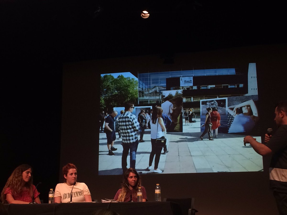 martacdehesa's tweet photo. #SofíaAyarzagoitia #HelenaGoñi y #RitaPuigSerra en #BAFFEST17 hablan sobre sus trabajos y sus lecturas + cómo usan su voz de fotógrafas https://t.co/NSwwaHStVg