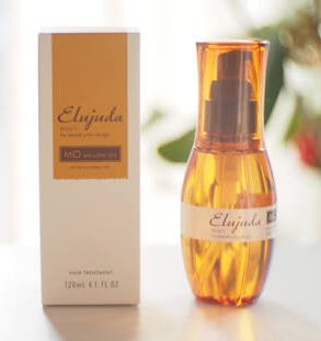 はるまき そっくりすぎる件について ミルボンのヘアオイル 定価2500円くらい とアルミックのヘアオイル 定価2500円くらいだがドンキで500円で販売していた謎のヘアオイル ちなみにパッケージそっくりで 成分は何個か違ってて匂いは全然違ってた