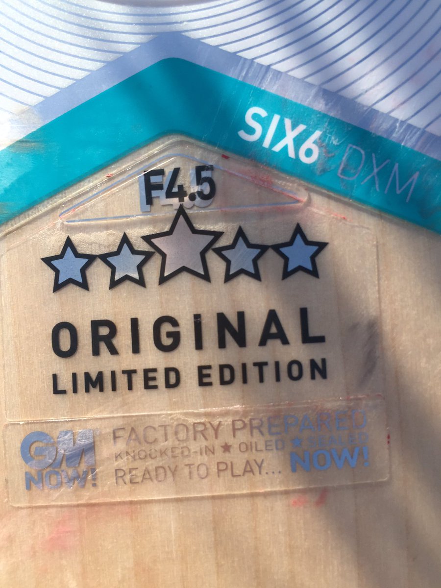 michellebowls's tweet image. Loving my friend's  @GMCricket bat. I wonder if they need any amateur women to sponsor. 😉 #ProperKit