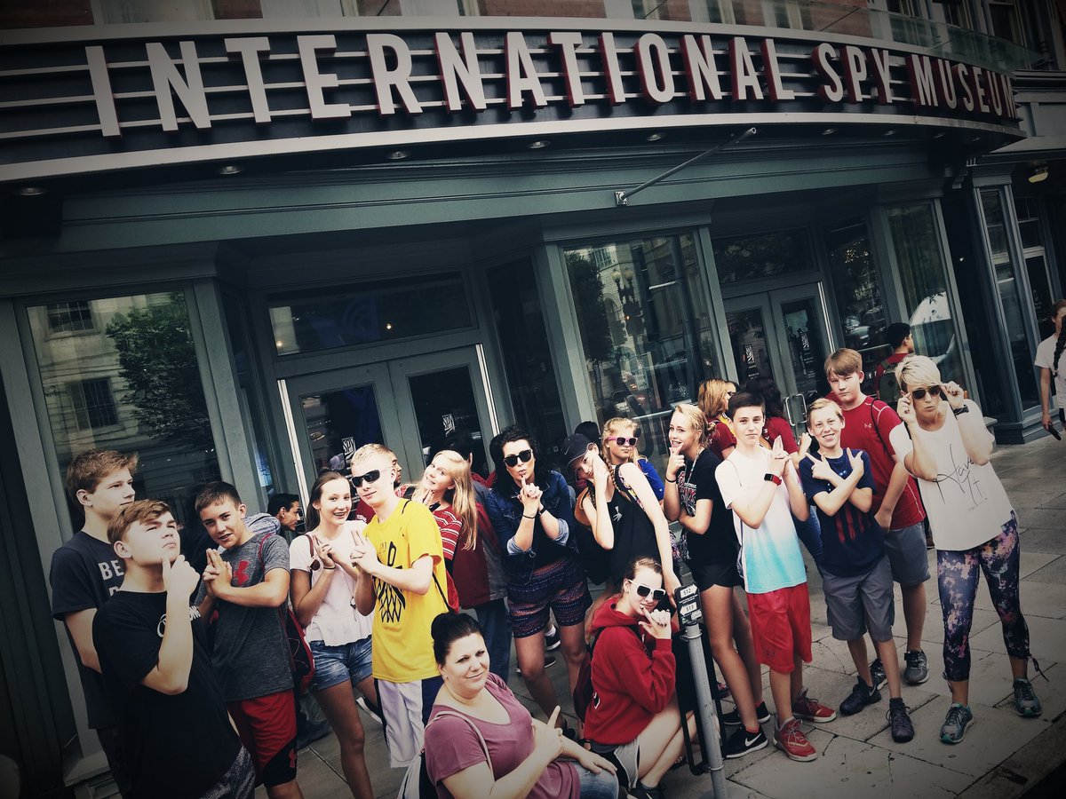 SkibstedNick's tweet photo. #bvdc2017 #traveldc team SSS ready for their mission #operationspy @IntlSpyMuseum https://t.co/VOzou71XiR