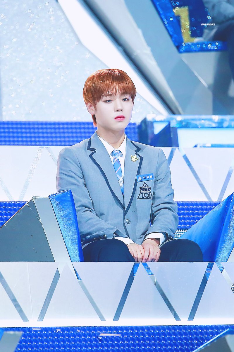 dreamlike0529's tweet photo. 지훈아 데뷔 축하해!
꽃길만 걷자🌸
#박지훈 #워너원 https://t.co/Dr6R2kc9rf
