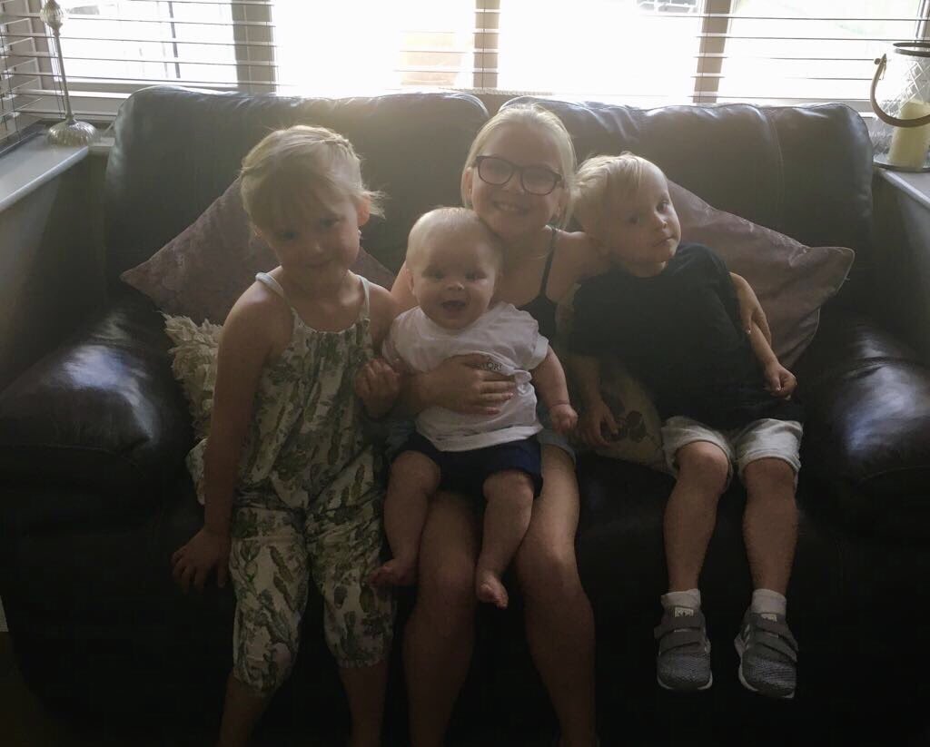 abbeythorpe4's tweet photo. Little cuties 😍 https://t.co/YsVsnwGlmL