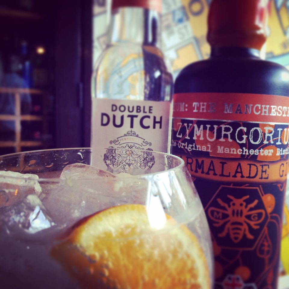 TheGinBible's tweet photo. The weekend has arrived and the sun is shining #Manchester! Must be time for #gin @TheAtlasBar🍸🌞 https://t.co/kdF2MbbNe6
