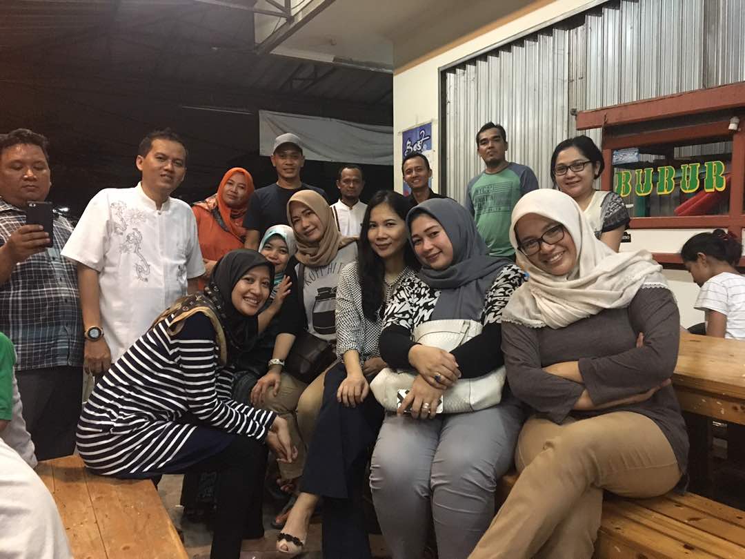 warkopkavdki's tweet photo. Bukber Alumni SMA Negeri 101 '95 @warkopkavdki Meruya https://t.co/alURwFku7r