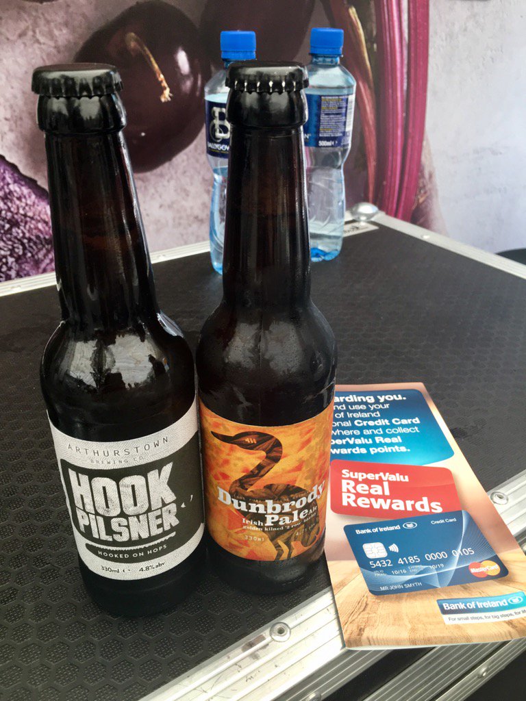 SpinelliManuela's tweet photo. .@Kevindundon 's latest project. Must try! #DunbrodyPale #HookPilsner @bankofireland #boipremier @SuperValuIRL https://t.co/uW6tysMHH4