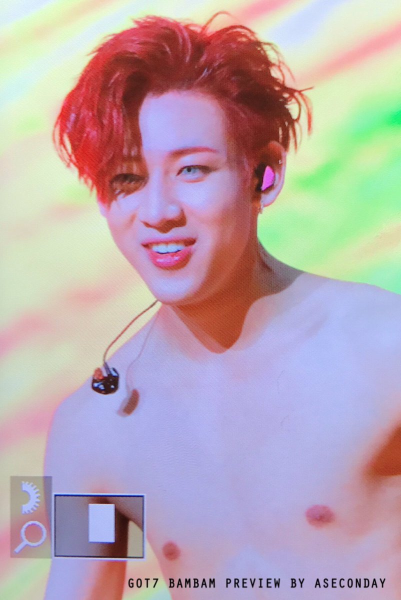 Aseconday_0502's tweet photo. 170617 Nestival in Bangkok D1
#BamBam #뱀뱀 #GOT7 #갓세븐 
#Got7Thailandtour2017 
@BamBam1A 😍🙈💕 https://t.co/7XUHC9FHL0