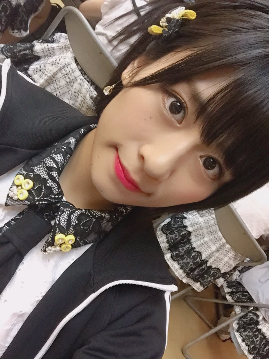 naiki_cocoro's tweet photo. 内木志に投票して下さった皆さん！ありがとうございました！
凄く悔しいし応援して下さってる皆さんに申し訳ないです。🙇
でも速報に名前を呼ばれた事で総選挙に自分自身ちゃんと参加できたような気がして嬉しかったです！！
もっと上目指して頑張ります！
これからも応援よろしくお願いします！🙇 https://t.co/an7hlEJd1k