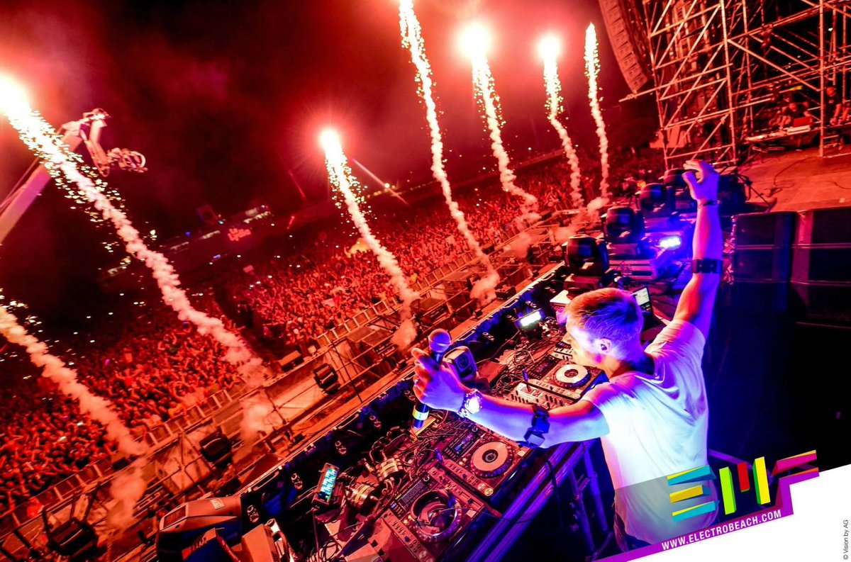 arminvanbuuren's tweet image. Can't wait to be back at @electrobeach! Who will I see there? tickets.electrobeach.com  #EMF2017