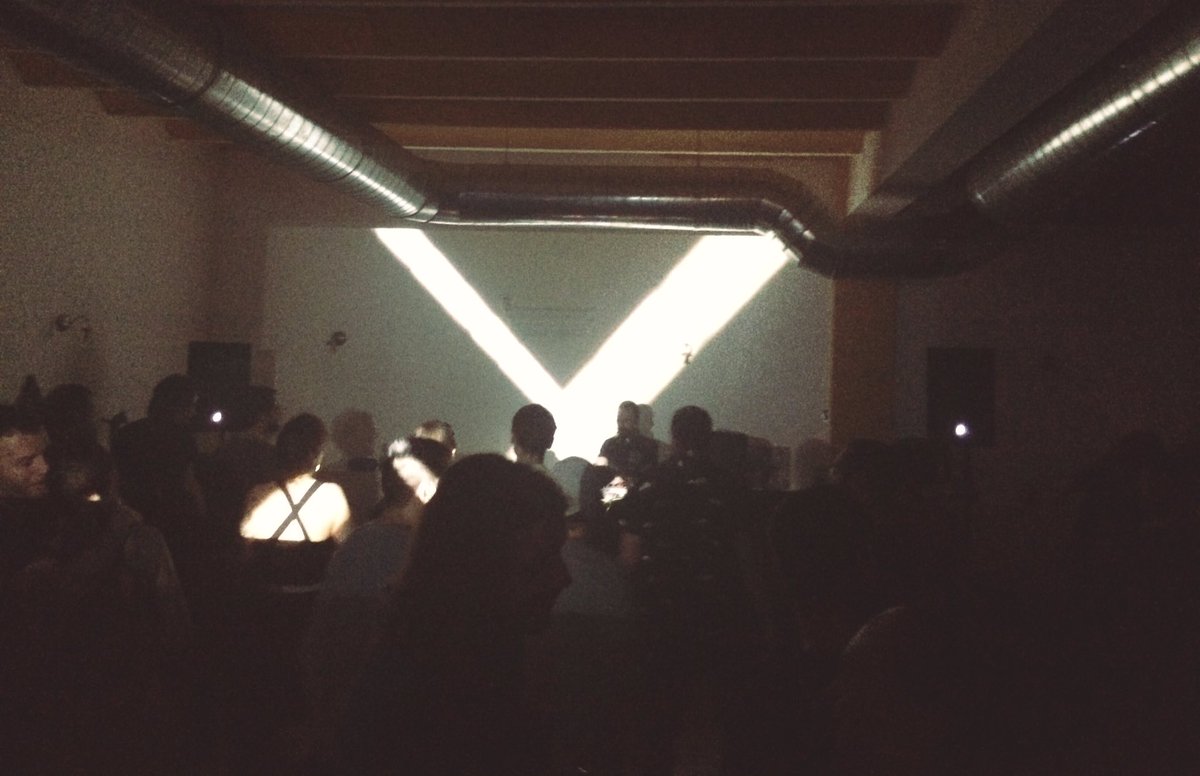 diffusereality's tweet photo. REAL RAVE. Thanks again Barcelona - Love you Boris 🔥This is Diffuse Reality. GRACIAS! #techno #acid #rave #offbarcelona #boris #berghain https://t.co/Nw86MFGnYs