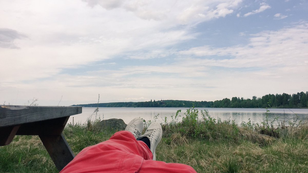 FarbrorFri's tweet photo. Förslag på lite helglyssning!! Lite om 💰🔥🏝
https://t.co/eHUjCVFdaq
#lyssnar #podcast #tips https://t.co/awLs2bwsX6