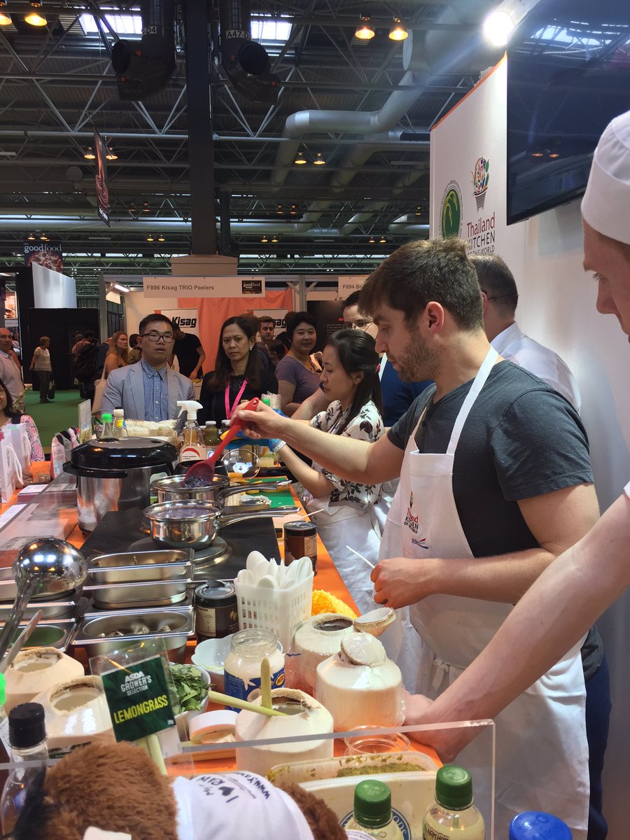 REDComms1's tweet photo. @sebbyholmes &amp; @rawnutsuk demonstrating mango sticky rice at the #thailandkitchenoftheworld stand @BBCGoodFoodShow @farangLDN https://t.co/NyRLaGL1t5