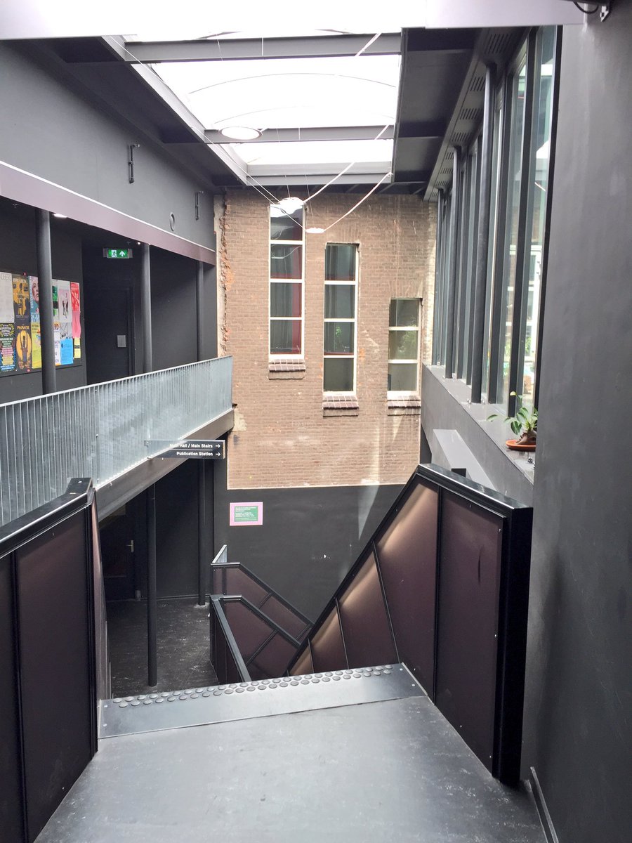 mfjverhagen's tweet photo. #dvda010 Rondleiding inbreiding/ uitbreiding voorm. bankgebouw, nu Willem de Kooning Academie "I have to change to stay the same" #architect https://t.co/JBnOcHNlMd