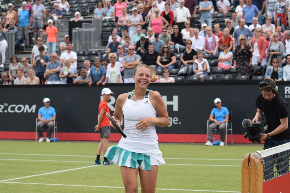 ANETT KONTAVEIT - Página 2 DChqMLyXkAEDkO7