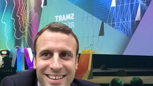 MacronSelfie's tweet photo. #MacronSelfie #Vivatech2017 #hackathon2017 https://t.co/n0QtMzyBcr