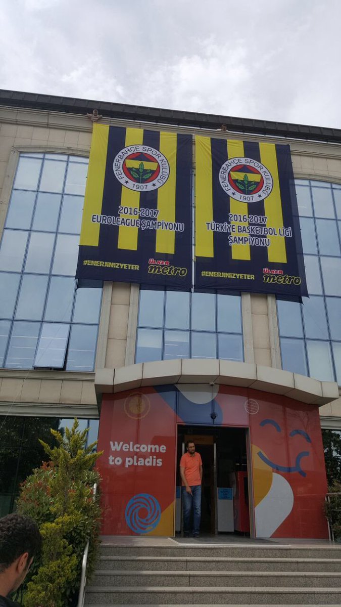 ahmetozaktac's tweet photo. An itibaren YILDIZ HOLDİNG #enerjinizyeterülkermetro https://t.co/VFsmc9pzAT