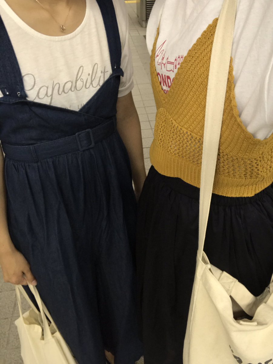 clothes_house's tweet photo. Today's code👗💕

野球部の引退試合に行ってきました！
終始ドキドキ💗マネさんほんまにお疲れ様でした！

P.S.服の雰囲気似てるけど 合わせたつもりはないんです笑 https://t.co/klBASJyt6q