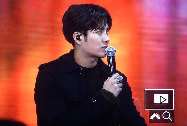 STEREOMOOD852's tweet photo. 170617
#GOT7 #JacksonWang #갓세븐 #잭슨 #王嘉爾 https://t.co/nSPjBt3mNY