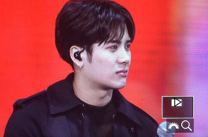 STEREOMOOD852's tweet photo. 170617
#GOT7 #JacksonWang #갓세븐 #잭슨 #王嘉爾 https://t.co/nSPjBt3mNY