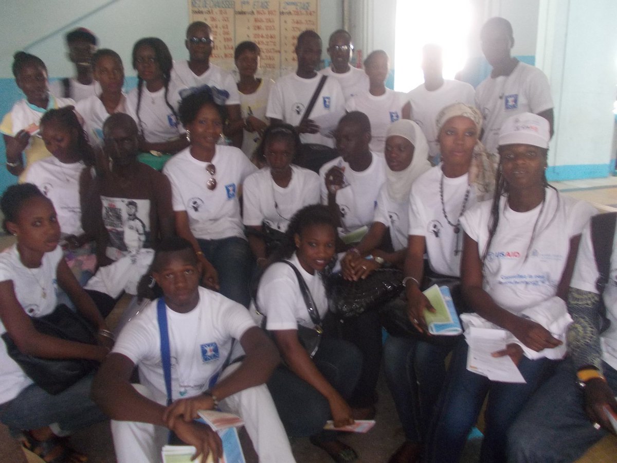 ModouMbacke20's tweet photo. Bientôt la rencontre nationale des pairs éducateurs du Sénégal Mbour 2017 https://t.co/ormS2W7O2x