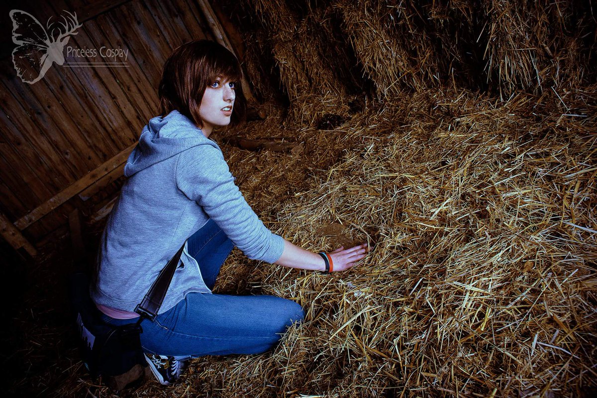 DrunkLiS's tweet image. And the Time Lords, of course
@Mee_Luffy @Melody_yume @ShaeUnderscore @sirena_cos