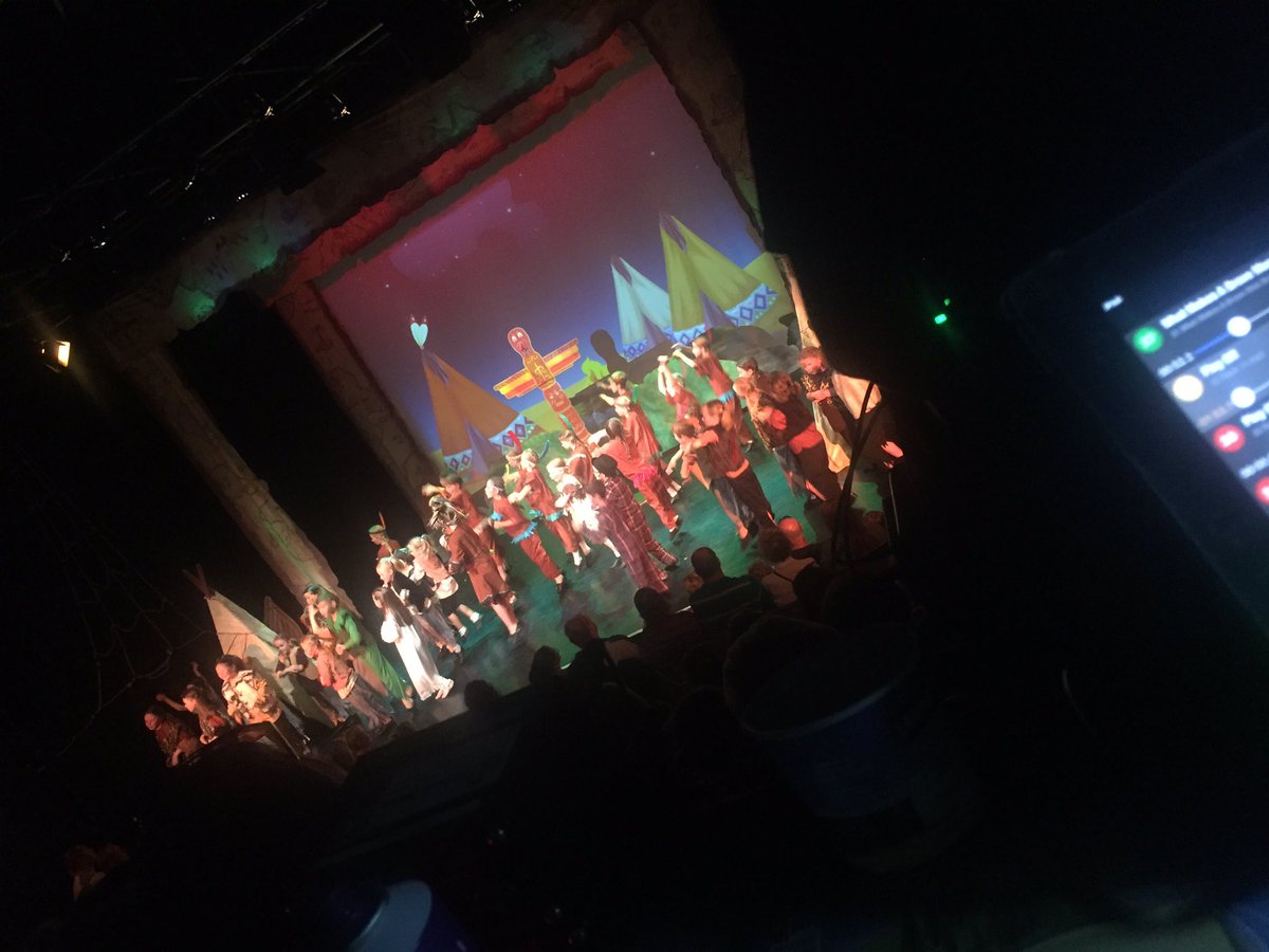 prodesignsuk's tweet photo. #Indiancamp #petertpanjr #projections https://t.co/ULFw0w90Wx